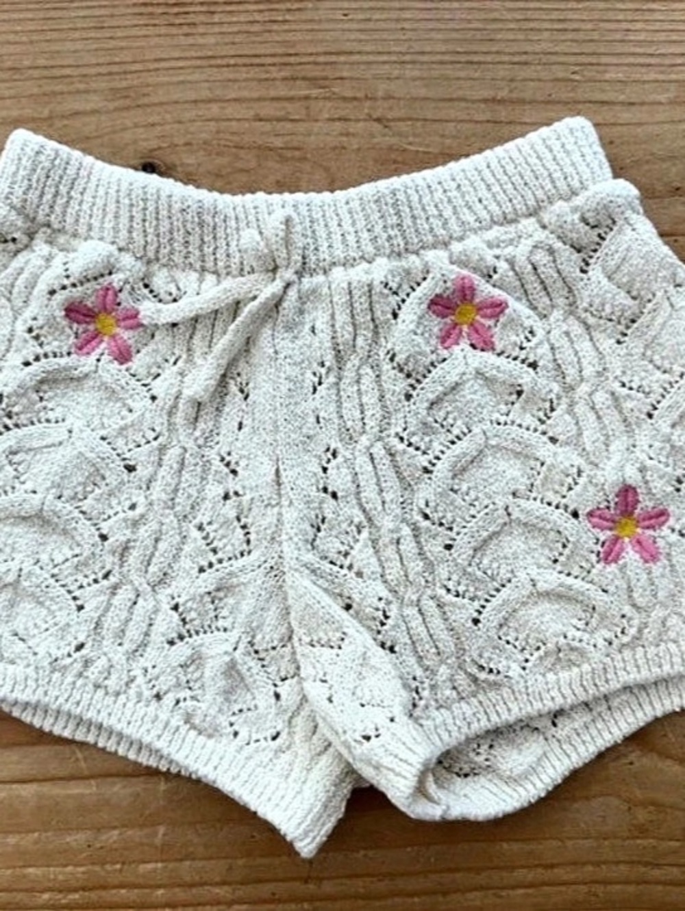 Zara Embroidered Floral Knit Shorts Cream & Pink Girls 18-24M